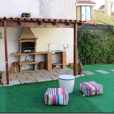 Estudio T0 Kubata Hill Gasthof *